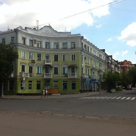 Vip Apartment Karl Marks Avenue Krivoi Rog Exterior foto